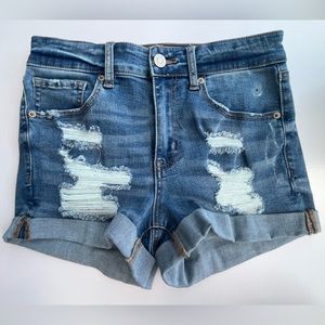NWOT Aeropostale High Rise 3" Inseam Jean Shorts Size 4
